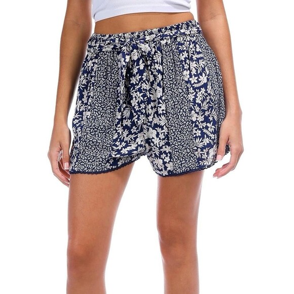 Angie Mixed Floral Print Flowy Embroidered Shorts Size Large NWT Blue‎ White - Picture 2 of 6